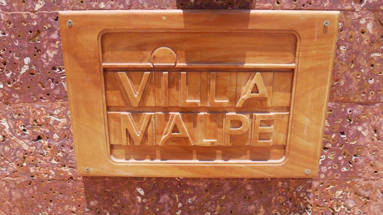 אודופי Villa Malpe מראה חיצוני תמונה